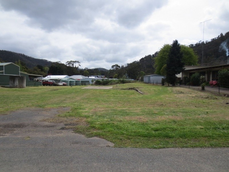 14 Riverside Cresent, Flowerdale VIC 3658