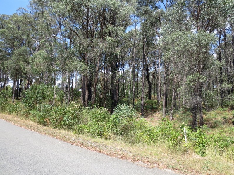 140 Edenvale cresent, Kinglake West VIC 3757