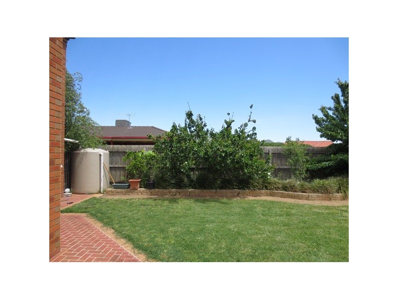 24 Oak Street, Whittlesea VIC 3757