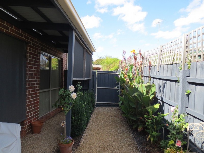 5/5 Ridge Road, Whittlesea VIC 3757