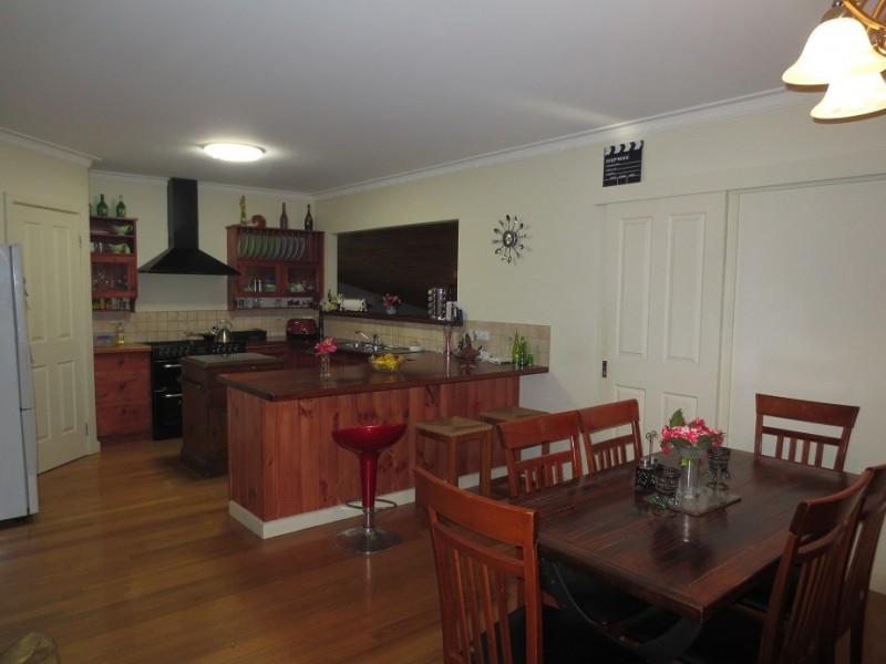 301 National park road, Kinglake West VIC 3757