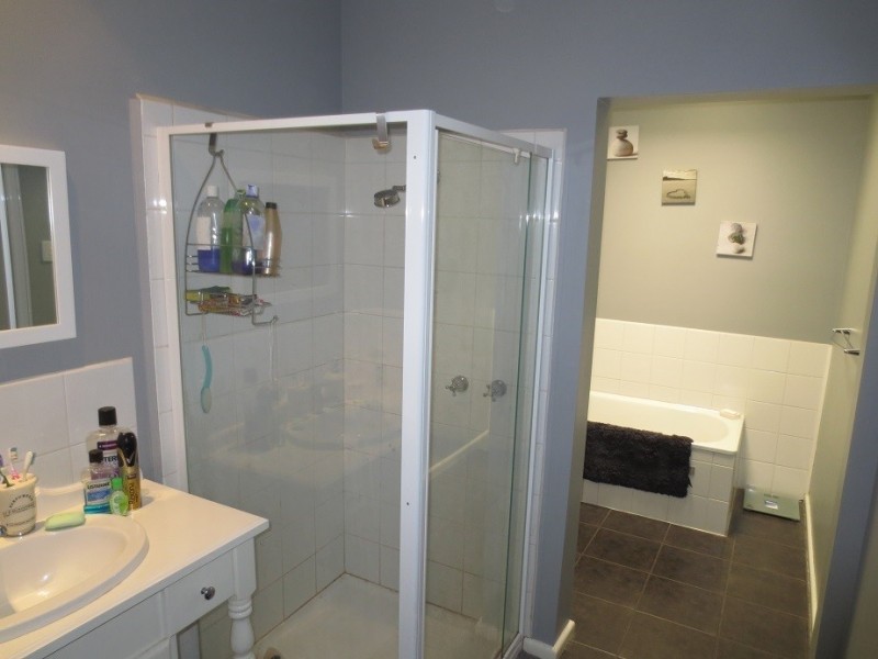 34 Riverside Crescent, Hazeldene VIC 3658