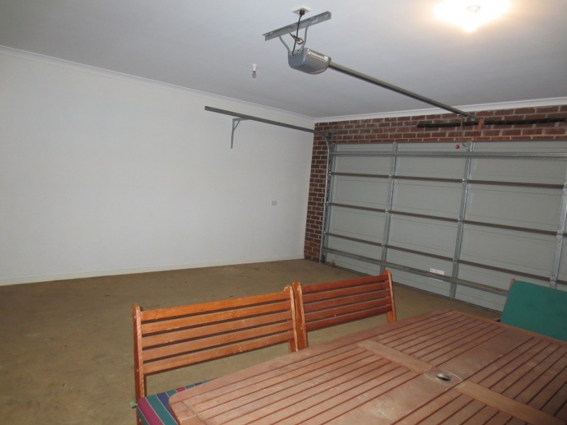 2 Mervyn street, Kinglake VIC 3763