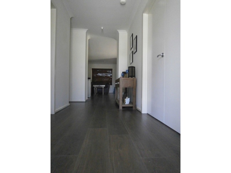 2 Mervyn street, Kinglake VIC 3763