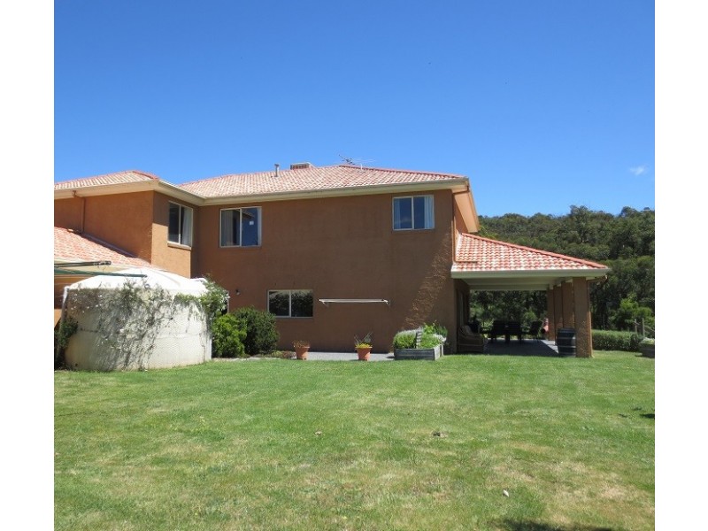 4 Grenfell Close, Hidden Valley VIC 3756