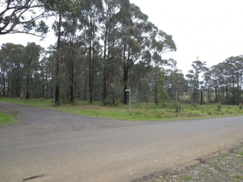 36 Amlyn court, Kinglake West VIC 3757