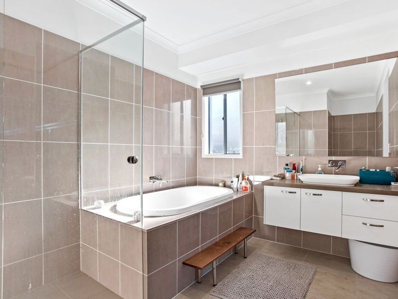 50 Lady Guinevere Circuit, Murrumba Downs QLD 4503