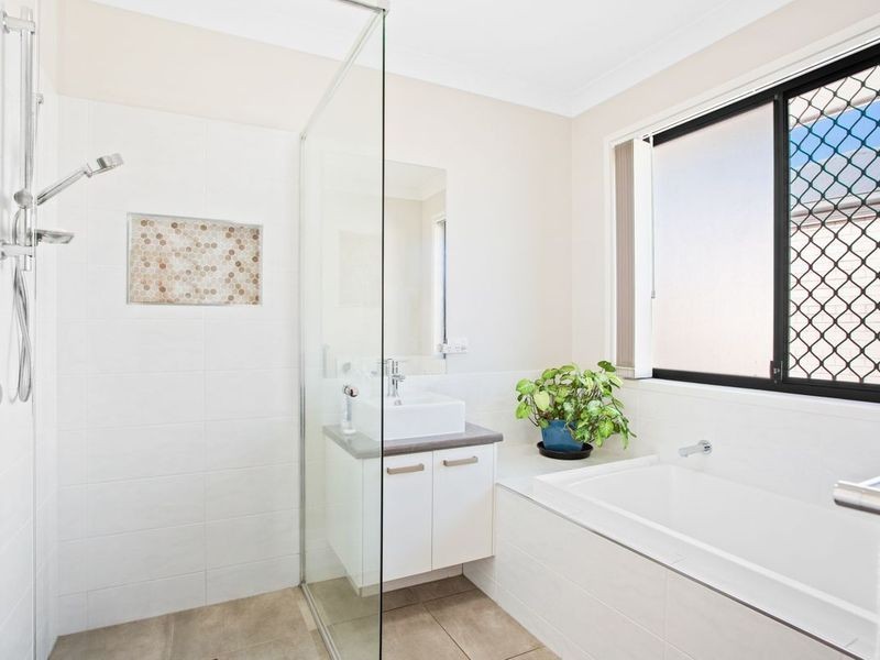 42 Baptisia Circuit, Caboolture QLD 4510