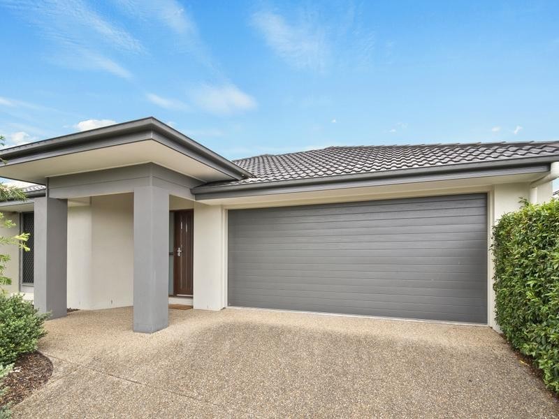 15 Magnetic Terrace, North Lakes QLD 4509
