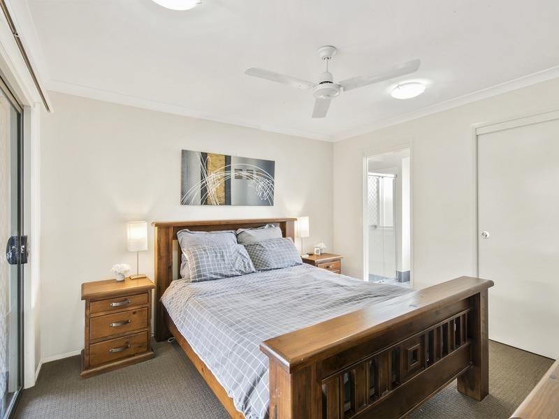 15 Magnetic Terrace, North Lakes QLD 4509