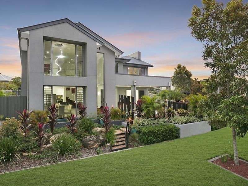 38 Nicklaus Parade, North Lakes QLD 4509