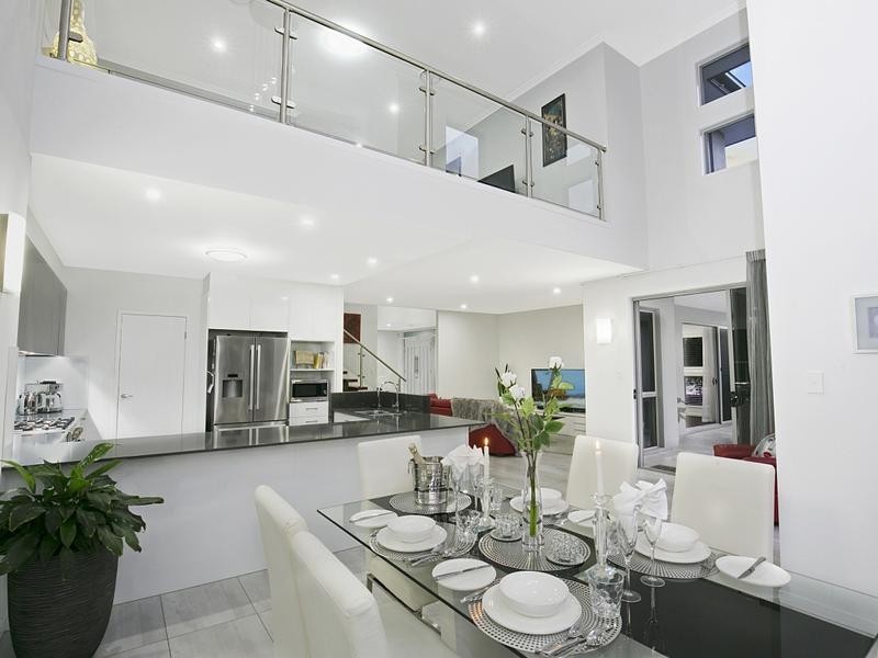 38 Nicklaus Parade, North Lakes QLD 4509