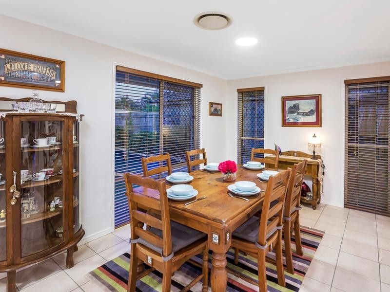 19 Vibrant Court, Dakabin QLD 4503