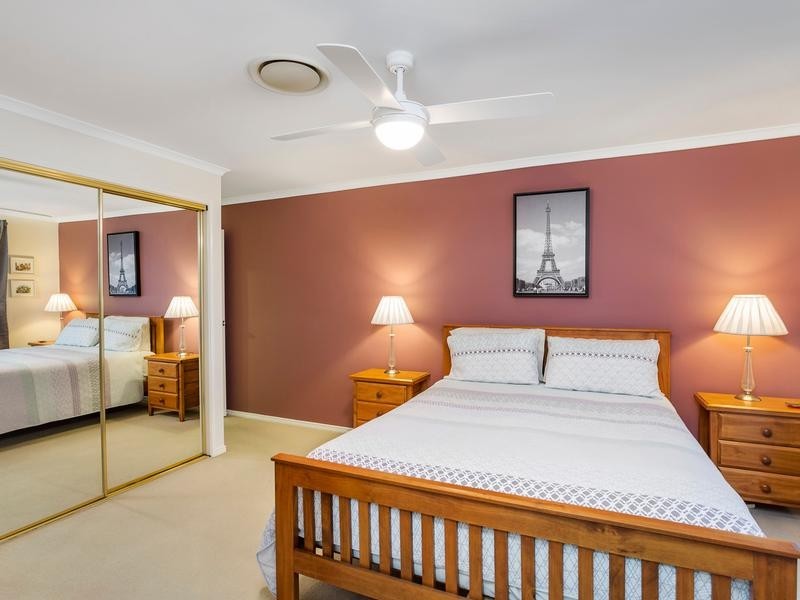 19 Vibrant Court, Dakabin QLD 4503