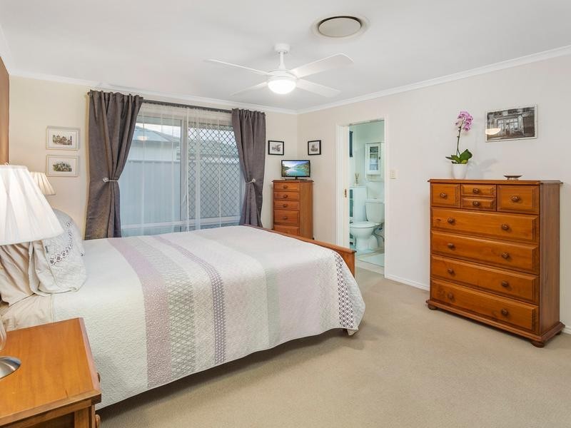19 Vibrant Court, Dakabin QLD 4503