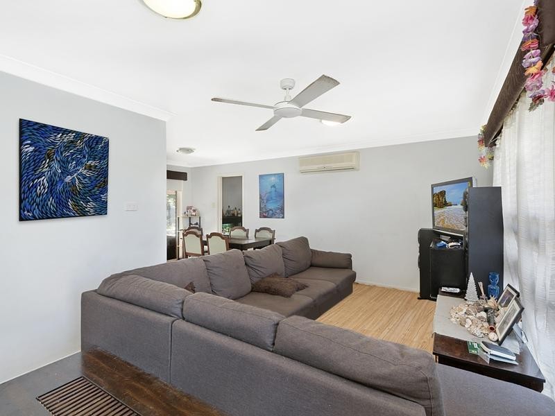 27 Ridgegarden Drive, Morayfield QLD 4506