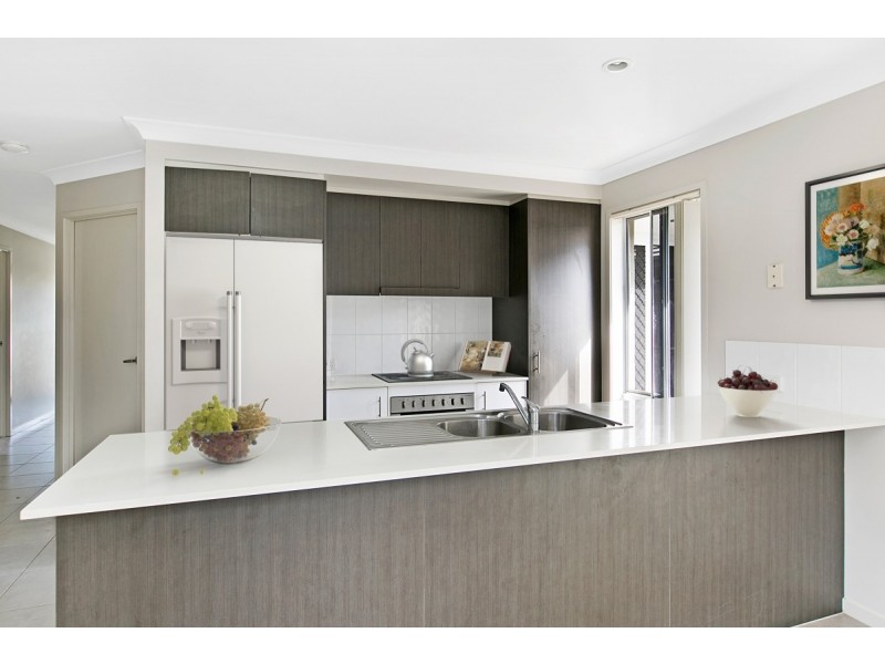 28 Kingston Court, North Lakes QLD 4509