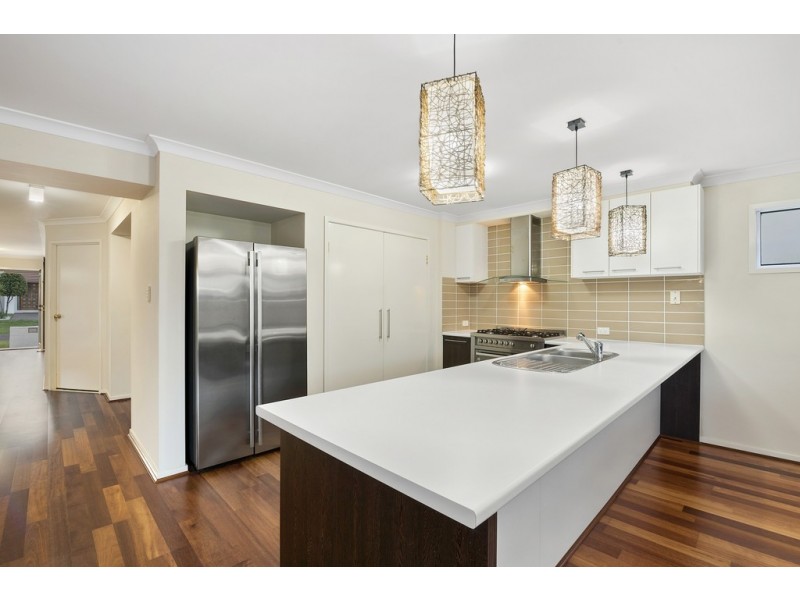 4 Foambark Street, North Lakes QLD 4509