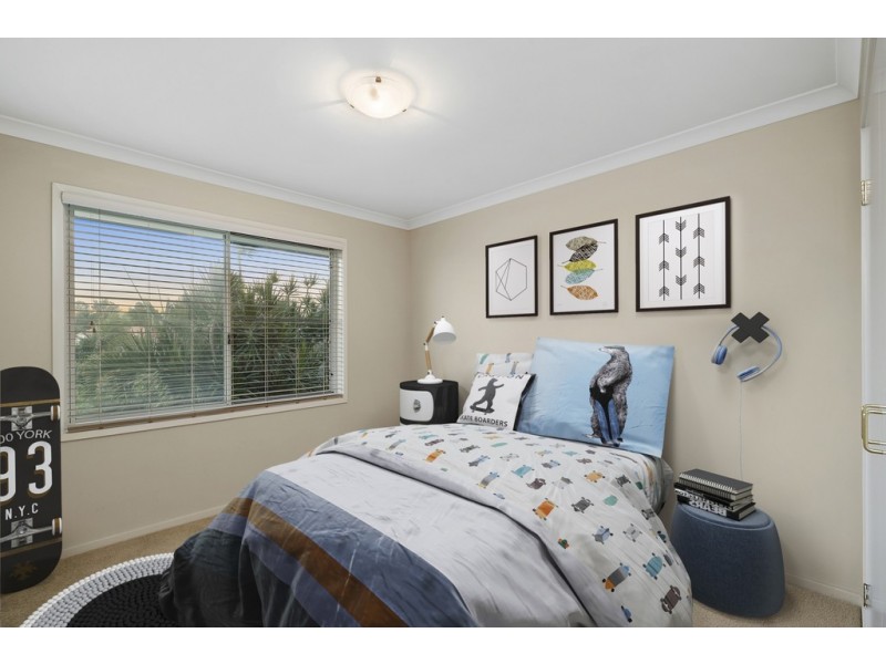 4 Foambark Street, North Lakes QLD 4509