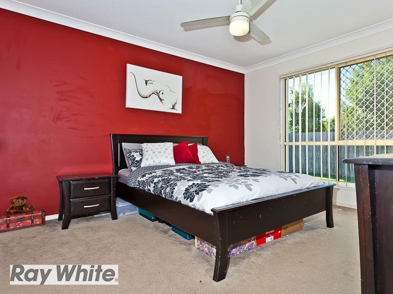 18 Swords Parade, North Lakes QLD 4509