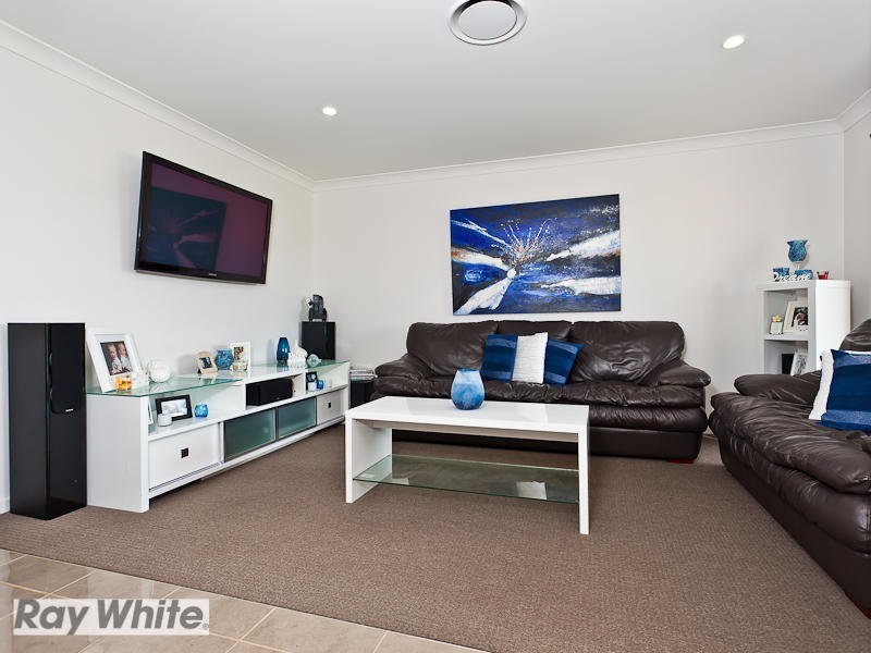 8 Dandelion Street, Griffin QLD 4503