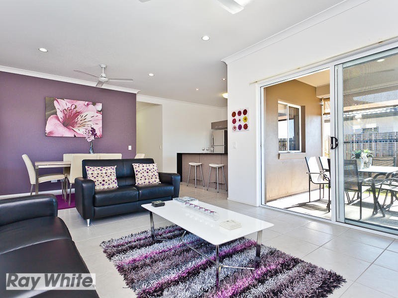 5 Freeman Street, North Lakes QLD 4509