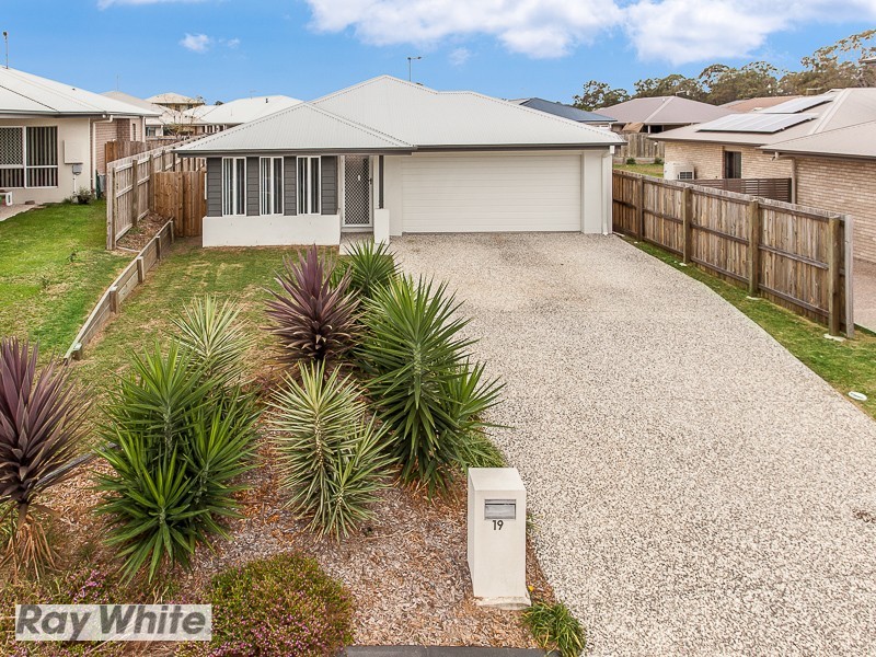 19 Oriole Street, Griffin QLD 4503