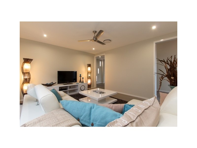 7 Wolfe Street, North Lakes QLD 4509