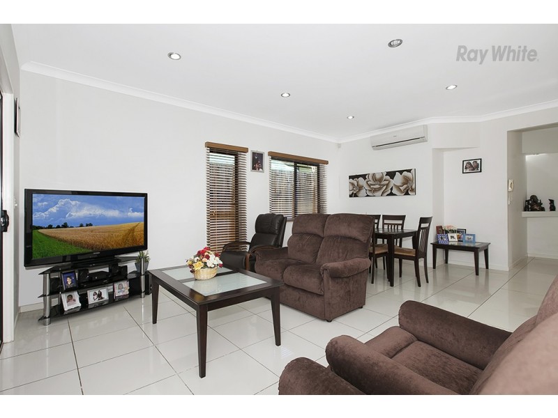 33 Kangaroo Street, North Lakes QLD 4509