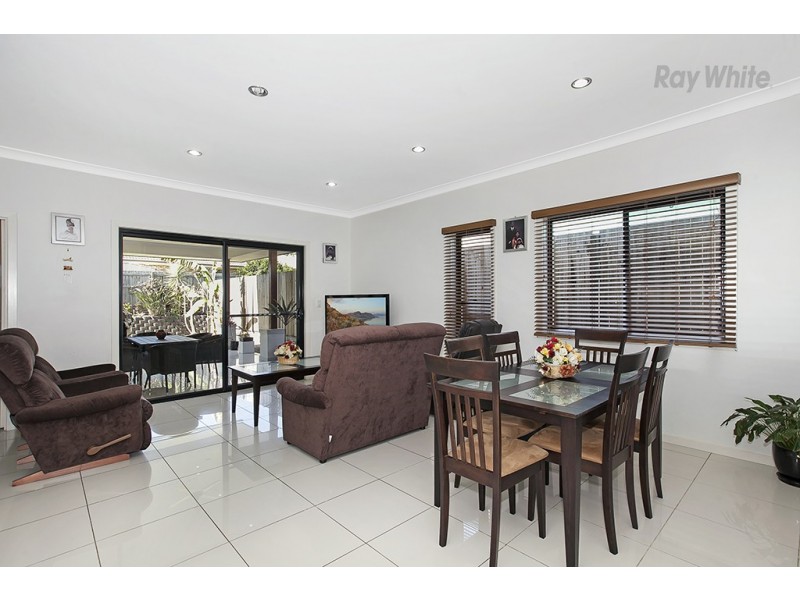 33 Kangaroo Street, North Lakes QLD 4509