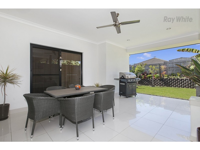 33 Kangaroo Street, North Lakes QLD 4509