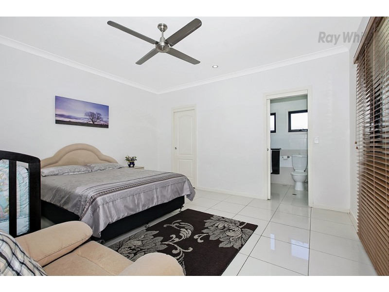 33 Kangaroo Street, North Lakes QLD 4509