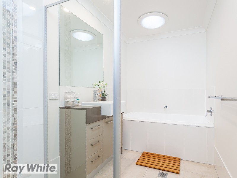 2 Amaranthine Street, Mango Hill QLD 4509