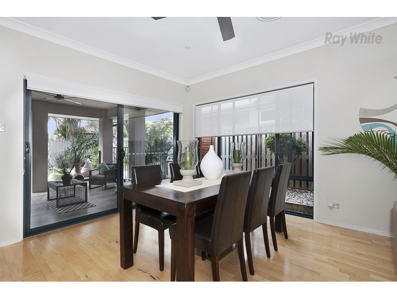 20 Thomson Close, North Lakes QLD 4509