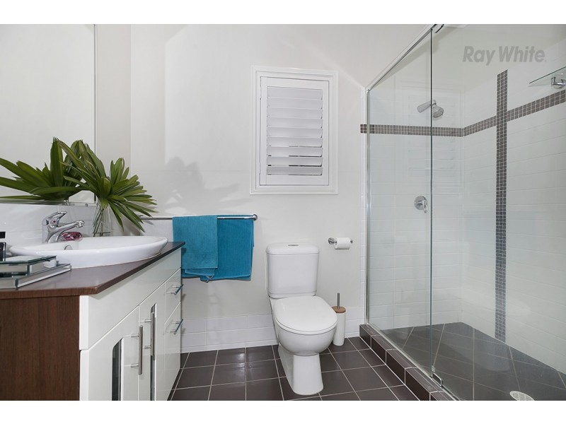 20 Thomson Close, North Lakes QLD 4509