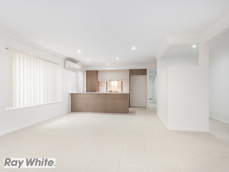 10 Eminence Avenue, Narangba QLD 4504