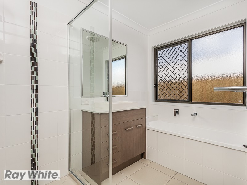 10 Eminence Avenue, Narangba QLD 4504