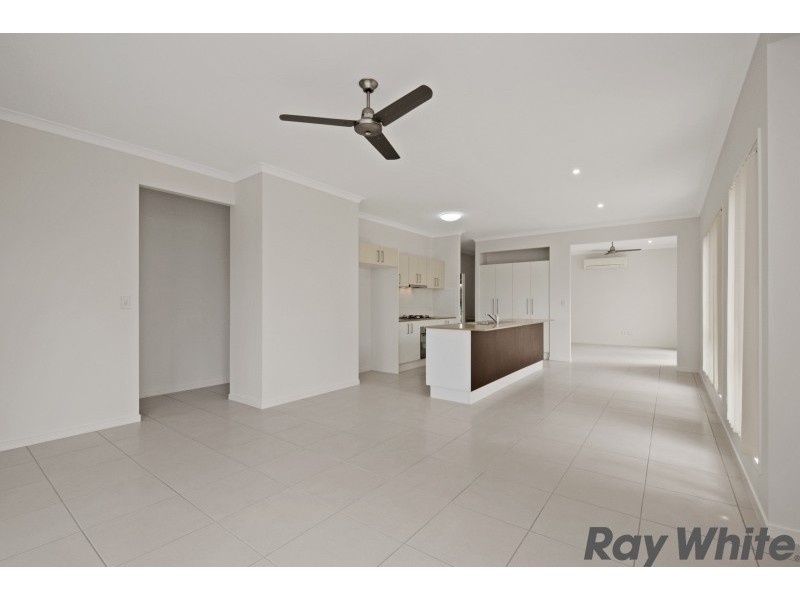 18 Bottle Tree Crescent, Mango Hill QLD 4509