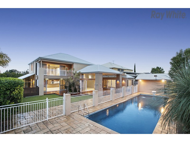 36 Lochside Drive, North Lakes QLD 4509