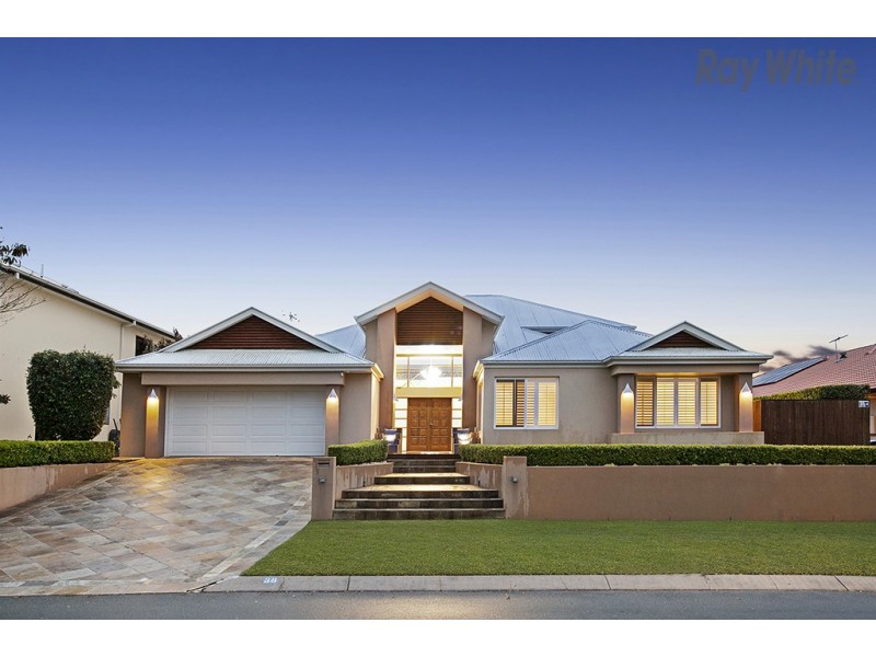 36 Lochside Drive, North Lakes QLD 4509
