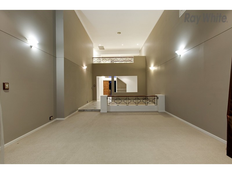 36 Lochside Drive, North Lakes QLD 4509