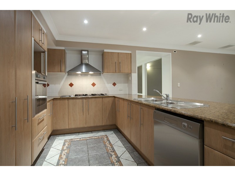 36 Lochside Drive, North Lakes QLD 4509