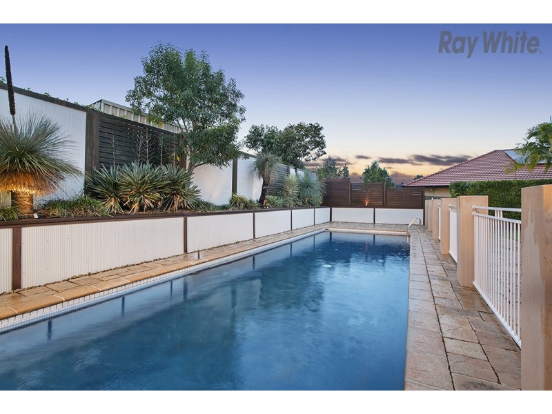 36 Lochside Drive, North Lakes QLD 4509