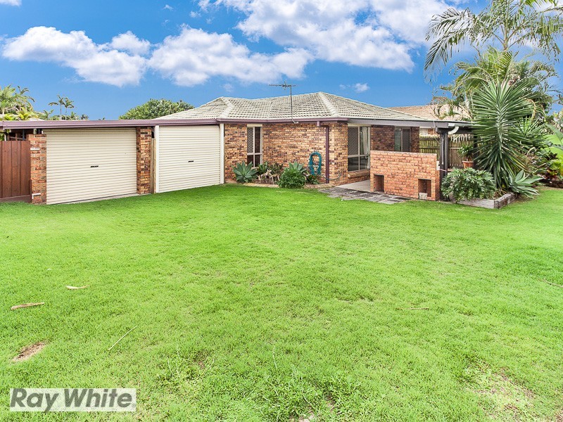 6 Linthaven Drive, Rothwell QLD 4022