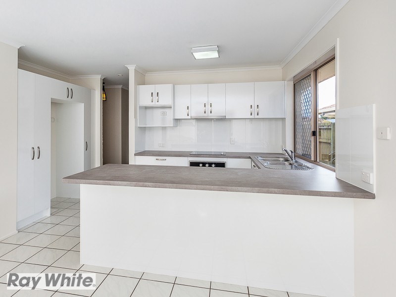 6 Linthaven Drive, Rothwell QLD 4022