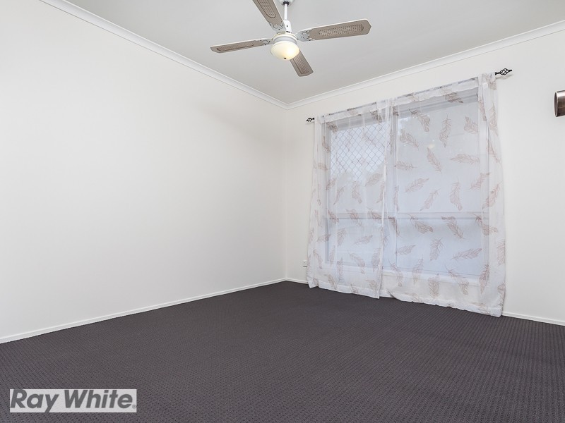 6 Linthaven Drive, Rothwell QLD 4022