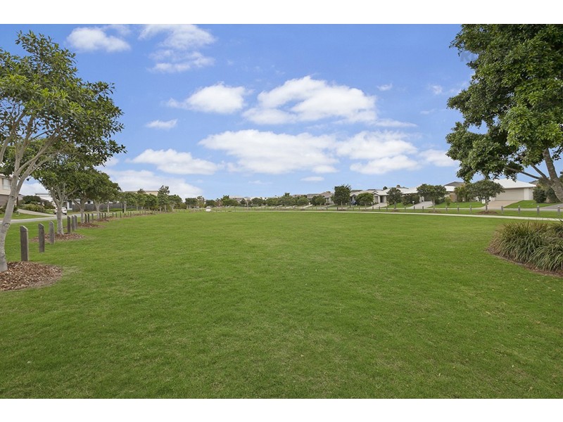 2 Medinah Circuit, North Lakes QLD 4509