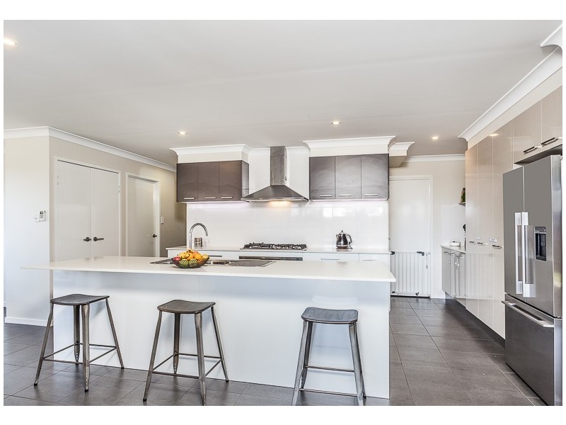 24 Mariana Court, Mango Hill QLD 4509