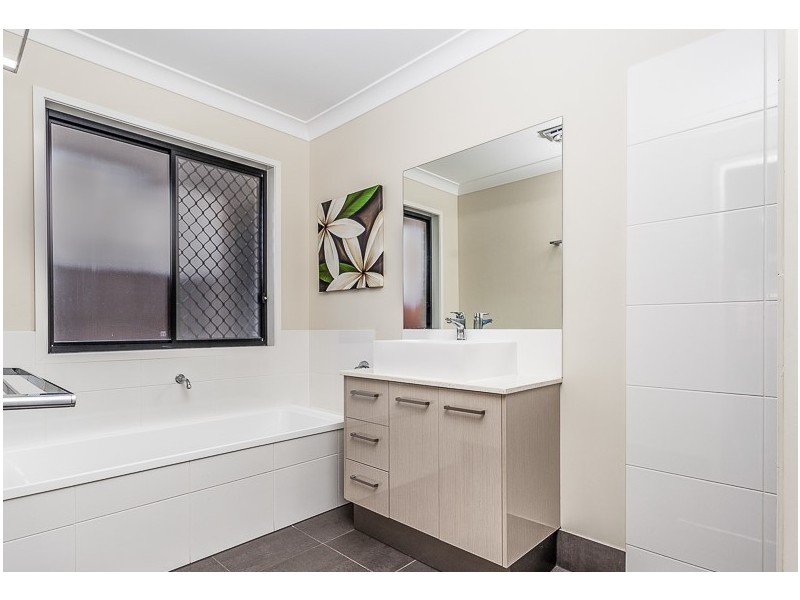 24 Mariana Court, Mango Hill QLD 4509