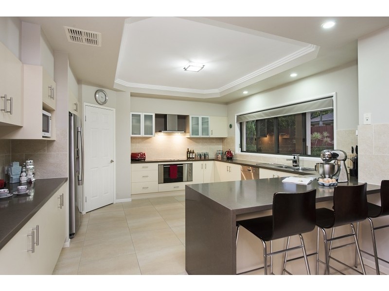 1 Wombat Place, North Lakes QLD 4509